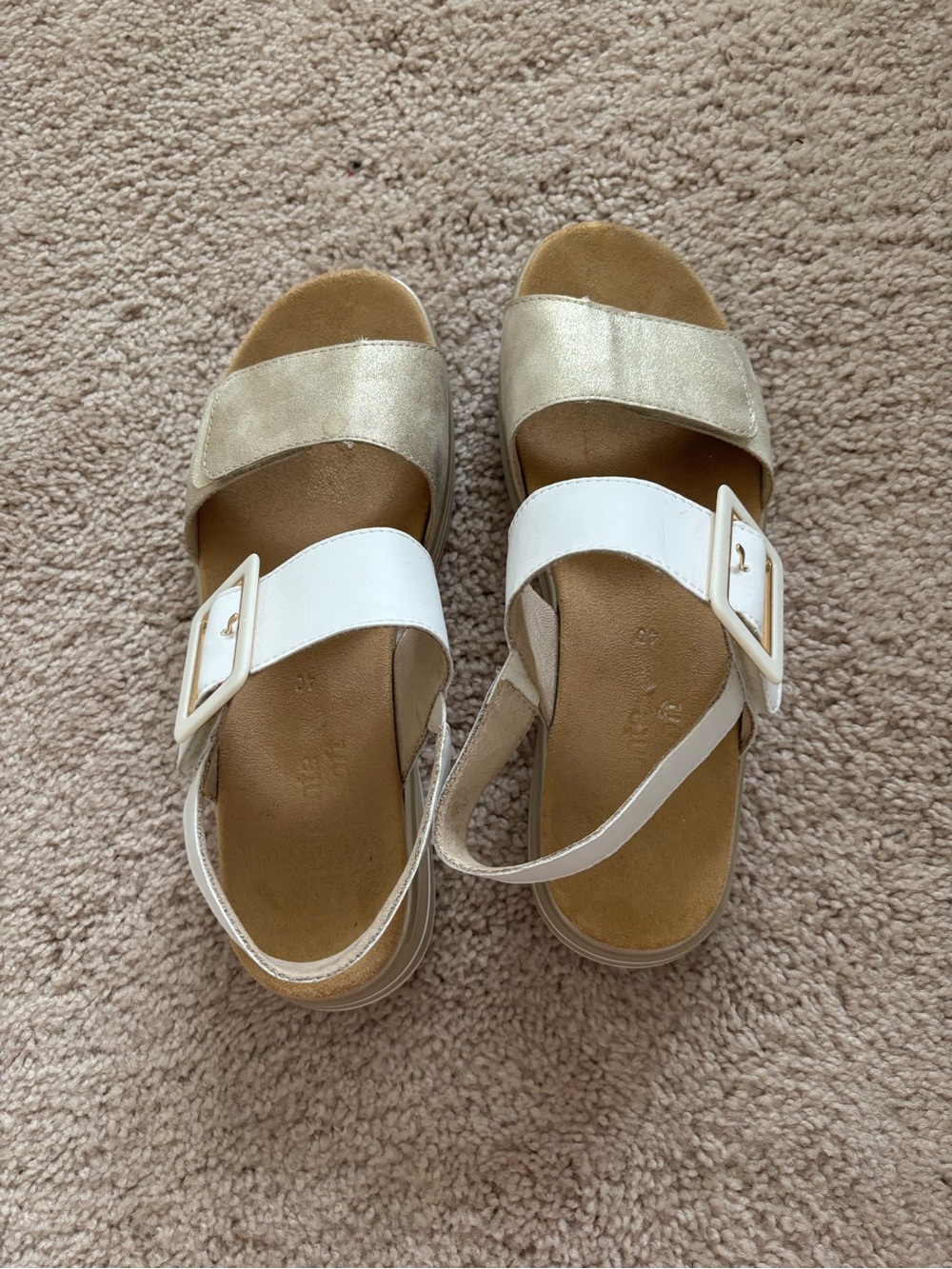 Remonte White and Gold Buckle Slide Sandals